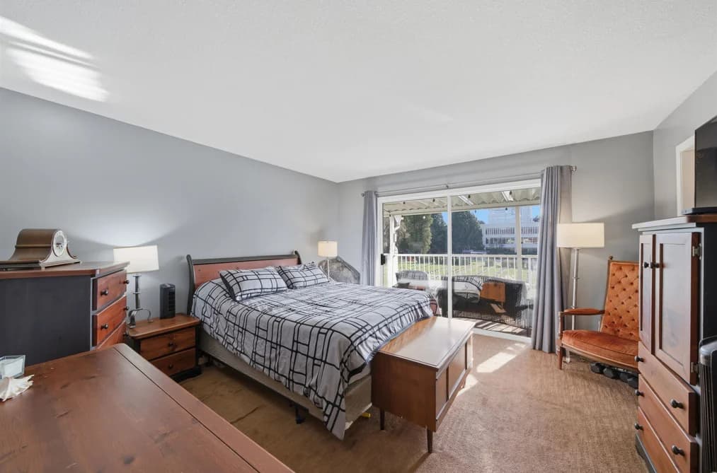 4468 GRAVELEY STREET, Burnaby, BC — Residential for Sale - Photo 2