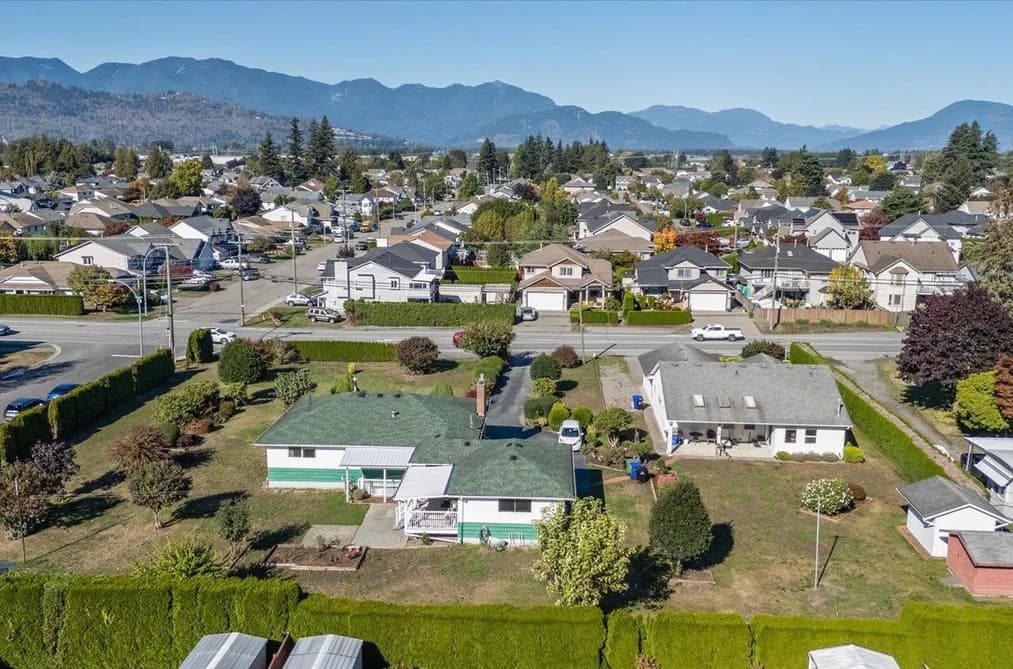 44810 KEITH WILSON ROAD, Chilliwack, BC — Residential for Sale - Main Photo