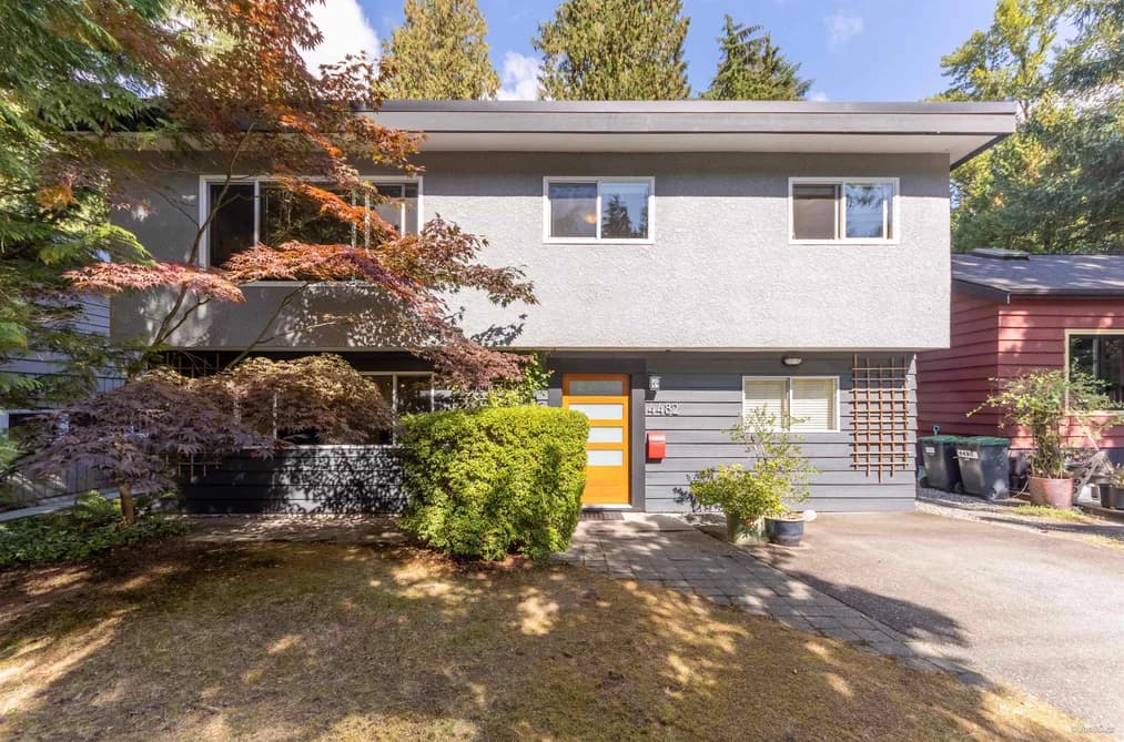 4482 COVE CLIFF ROAD, North Vancouver, BC — Residential for Sale - Main Photo