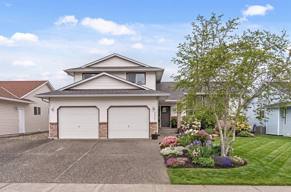 44983 CUMBERLAND AVENUE, Chilliwack, BC — Residential for Sale - Main Photo
