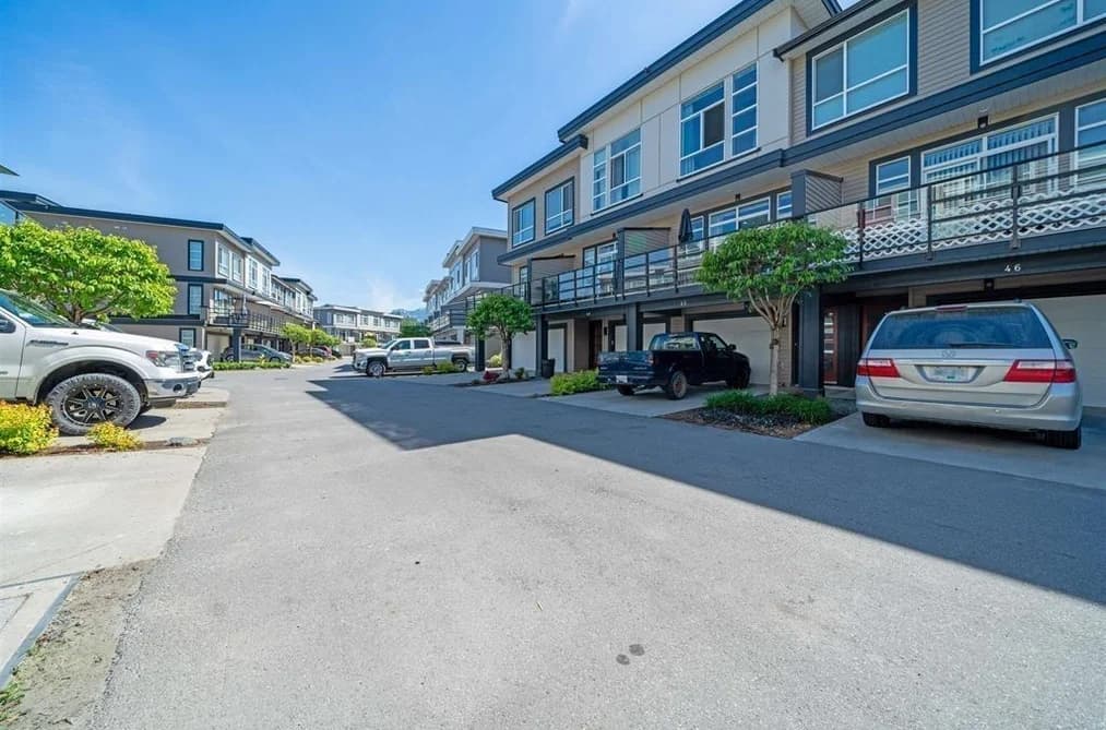 45 8413 MIDTOWN WAY, Chilliwack, BC — Residential for Sale - Photo 2