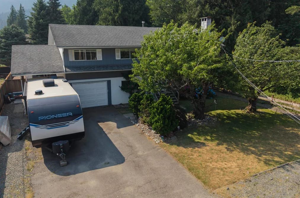 450 WARDLE STREET, Hope, BC — Residential for Sale - Main Photo