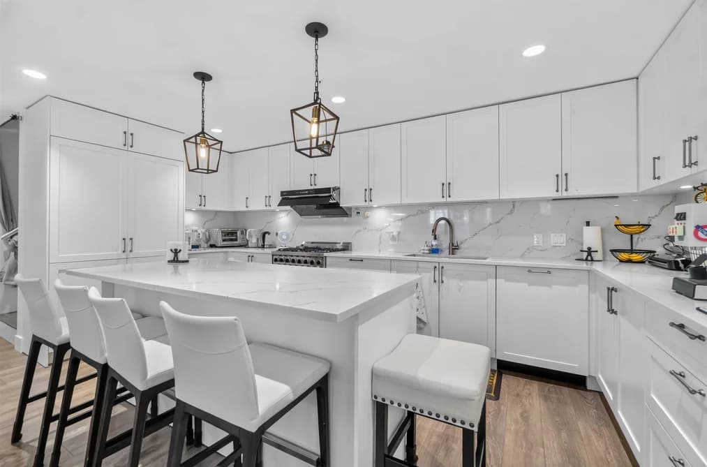 451 W 63RD AVENUE, Vancouver, BC — Residential for Sale - Photo 2