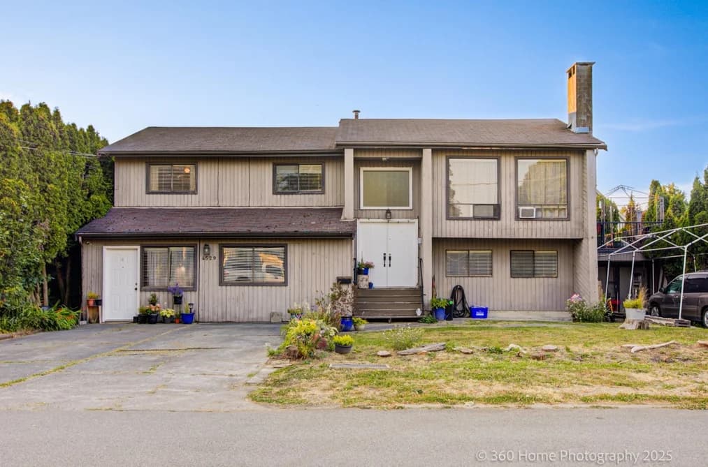 4529 SAVOY STREET, Delta, BC — Residential for Sale - Main Photo