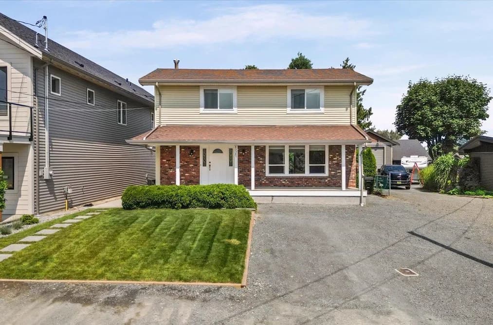 45387 JEWEL AVENUE, Chilliwack, BC — Residential for Sale - Main Photo
