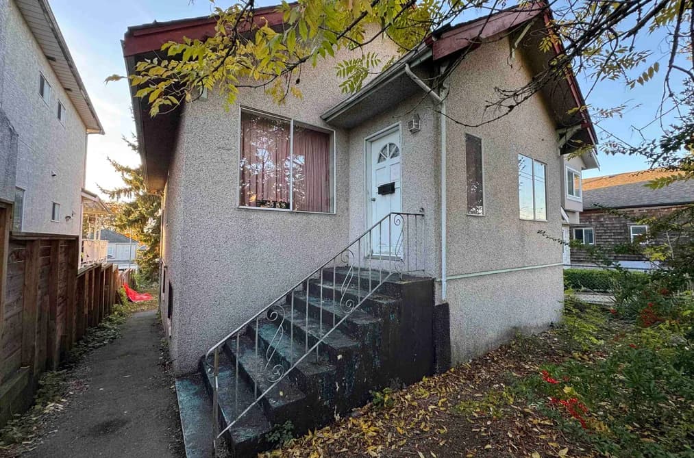 4539 Victoria Drive, Vancouver, BC - House for Sale - Main Photo 4539 Victoria Drive, Vancouver, BC - House for Sale - Main Photo