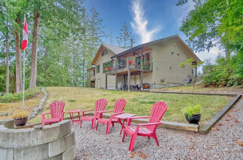 4546 SINCLAIR BAY ROAD, Garden Bay, BC — Residential for Sale - Main Photo