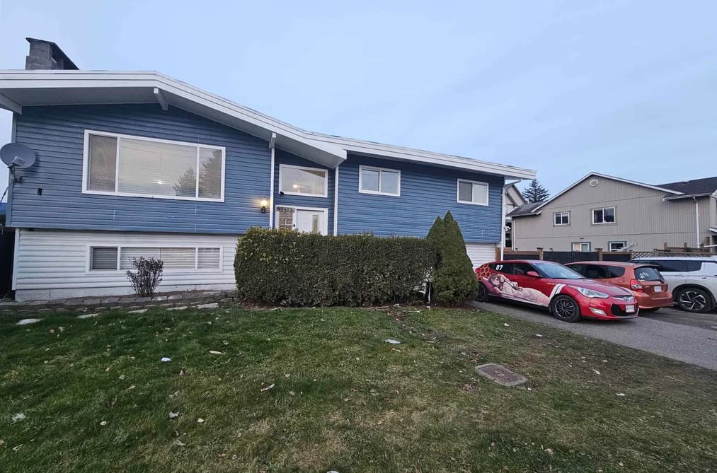 45475 BERNARD AVENUE, Chilliwack, BC — Residential for Sale - Main Photo