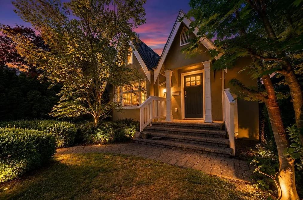 4549 W 12TH AVENUE, Vancouver, BC — Residential for Sale - Photo 2