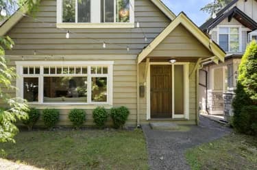 House for sale at 457 W 23rd Street North Vancouver British Columbia - MLS: R3139357