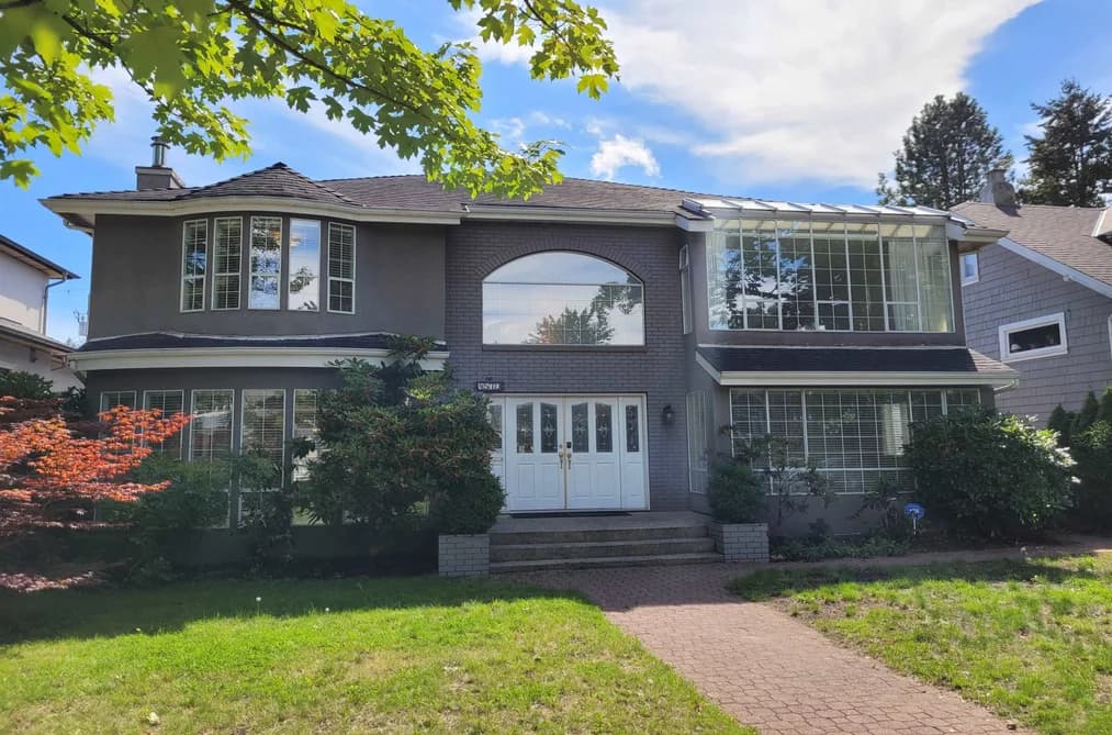 4570 W 13TH AVENUE, Vancouver, BC — Residential for Sale - Photo 2