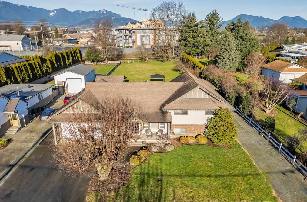 45757 BRITTON AVENUE, Chilliwack, BC — Residential for Sale - Main Photo