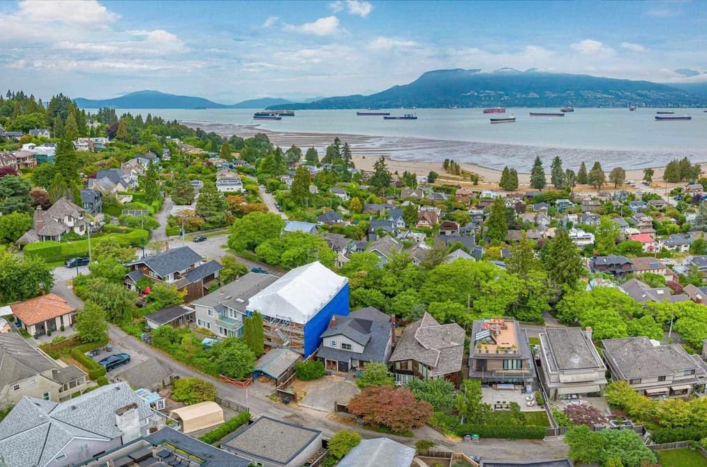 4580 W 1ST AVENUE, Vancouver, BC — Residential for Sale - Photo 2