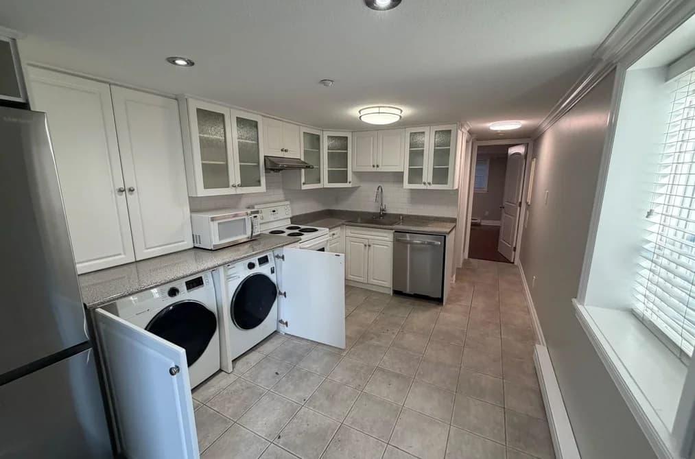 4585 COMMERCIAL STREET, Vancouver BC V5N 4G8 - Photo 1
