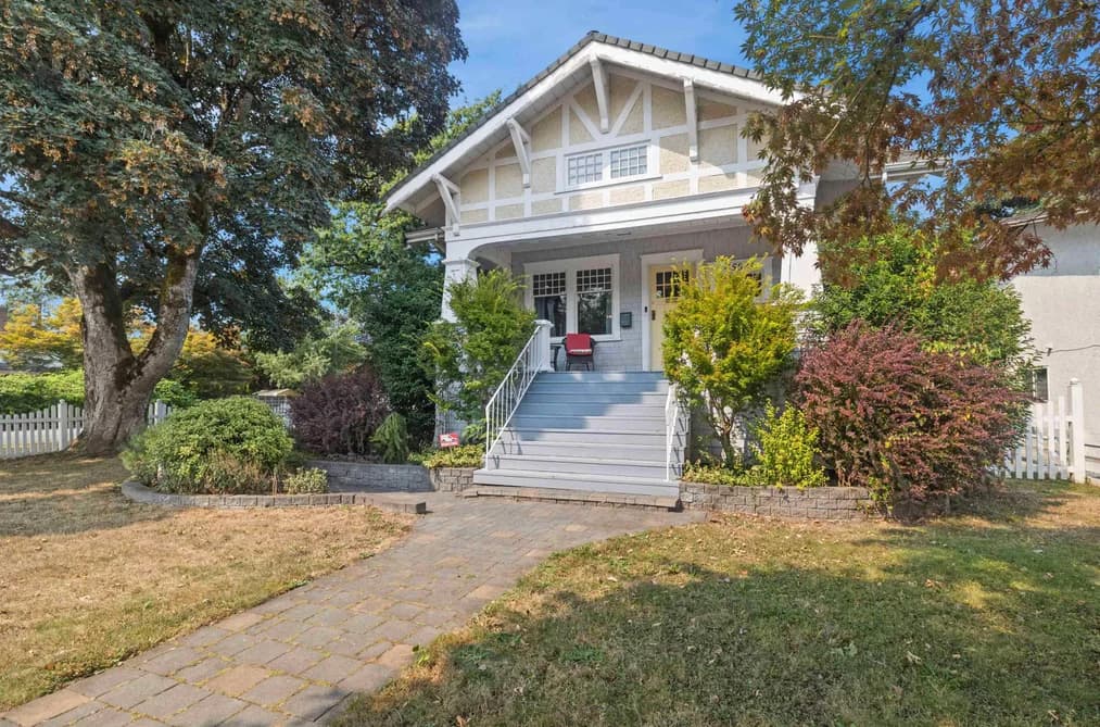 45873 REECE AVENUE, Chilliwack, BC — Residential for Sale - Photo 2