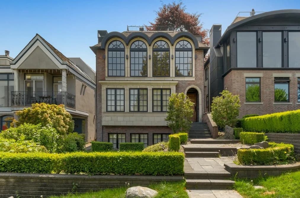 4588 W 2ND AVENUE, Vancouver BC V6R 1K9 - Photo 1