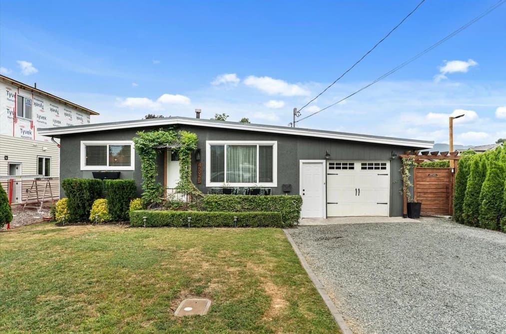 45925 LEWIS AVENUE, Chilliwack, BC — Residential for Sale - Main Photo
