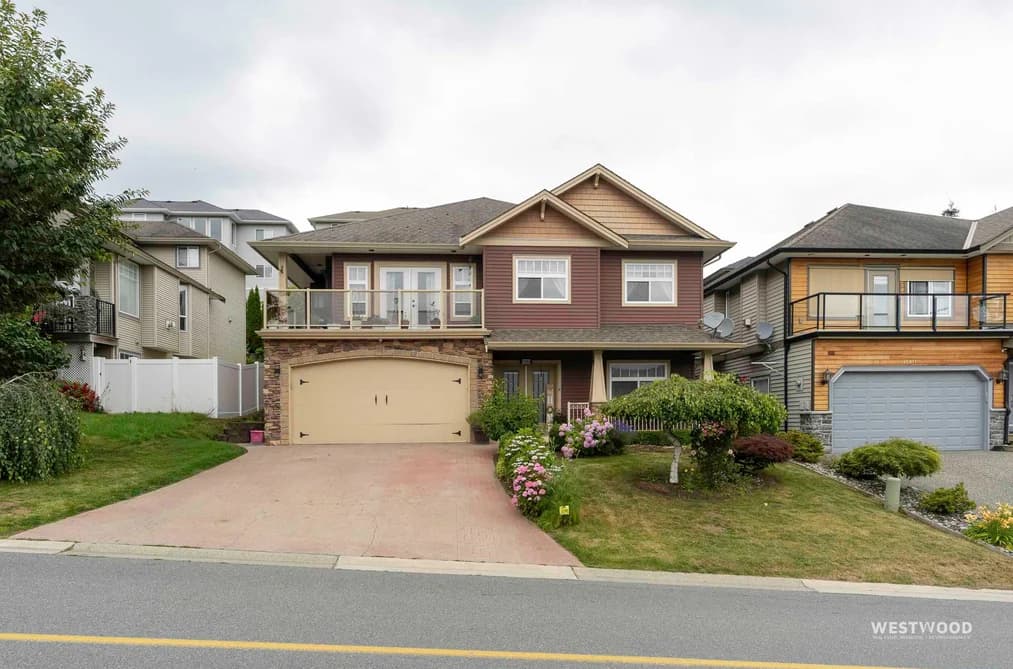 45965 WEEDEN DRIVE, Chilliwack, BC — Residential for Sale - Photo 2