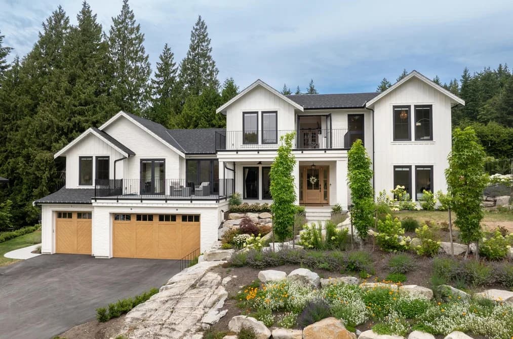 4597 WOODGREEN DRIVE, West Vancouver, BC — Residential for Sale - Photo 2