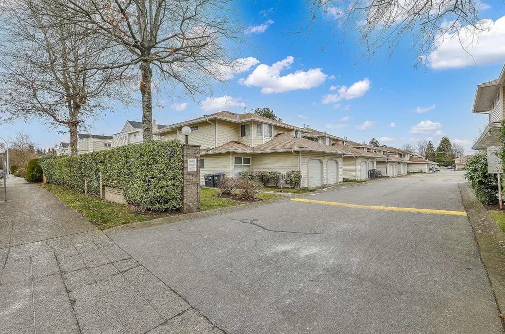 46 10038 155 STREET, Surrey, BC — Residential for Sale - Photo 2