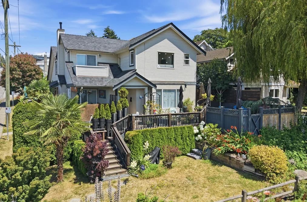 46 ST. PATRICKS AVENUE, North Vancouver, BC — Residential for Sale - Main Photo