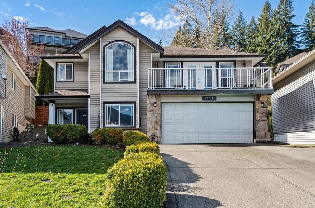46017 SHERWOOD DRIVE, Chilliwack, BC — Residential for Sale - Main Photo