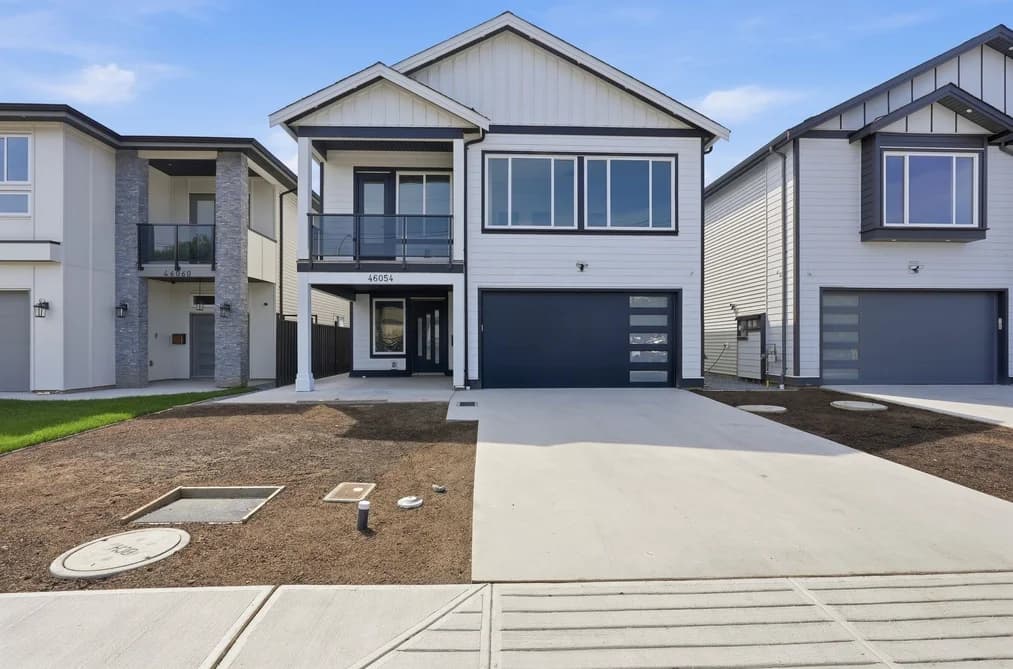 46054 SOUTHLANDS CRESCENT, Chilliwack, BC — Residential for Sale - Main Photo