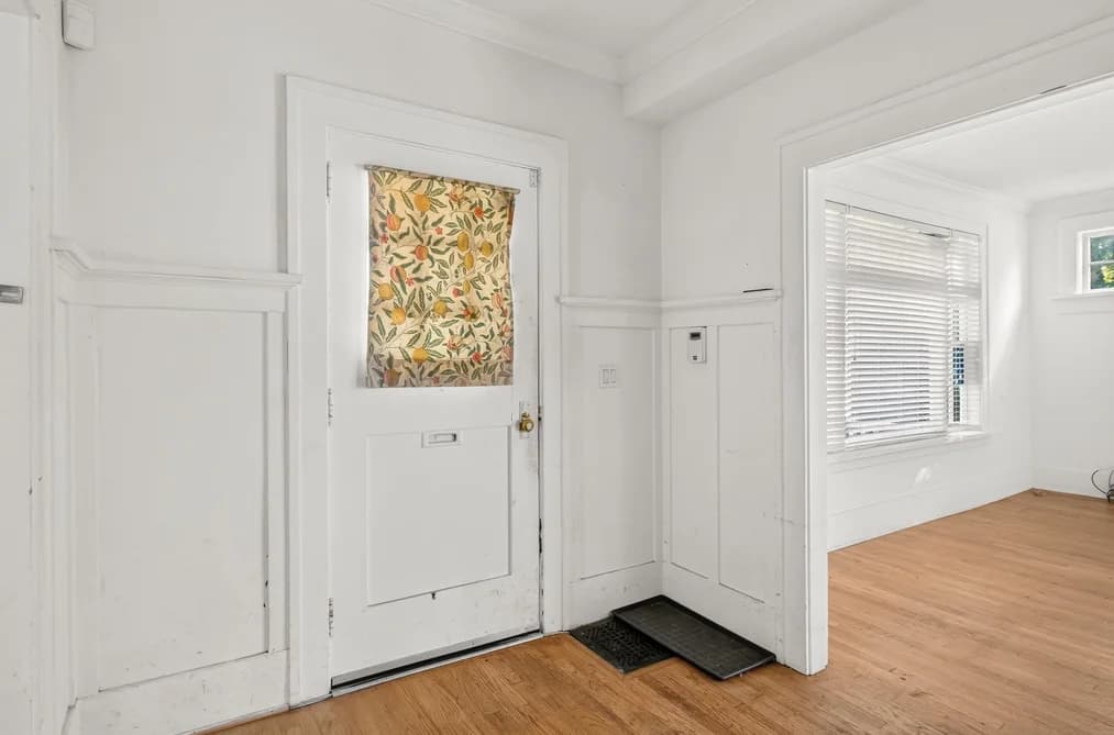 4606 W 11TH AVENUE, Vancouver, BC — Residential for Sale - Photo 2