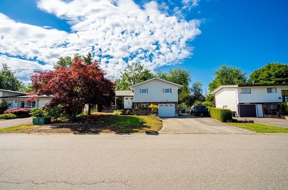 46070 ROY AVENUE, Chilliwack, BC — Residential for Sale - Main Photo