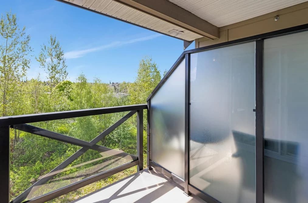 461 6758 188 STREET, Surrey, BC — Residential for Sale - Photo 2