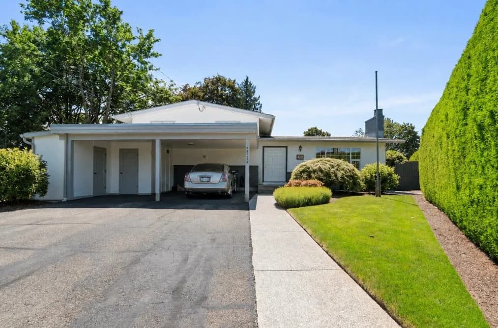 46122 GREENWOOD DRIVE, Chilliwack, BC — Residential for Sale - Photo 2