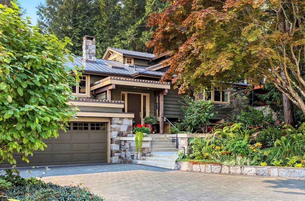 4613 CAULFEILD DRIVE, West Vancouver, BC — Residential for Sale - Main Photo
