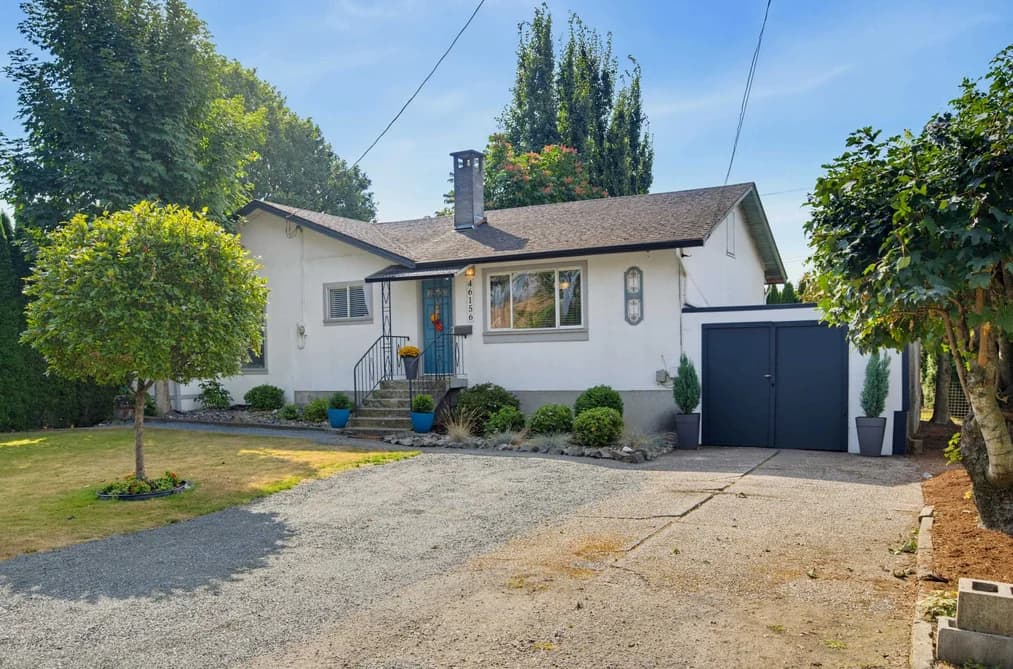 46156 THIRD AVENUE, Chilliwack, BC — Residential for Sale - Photo 2