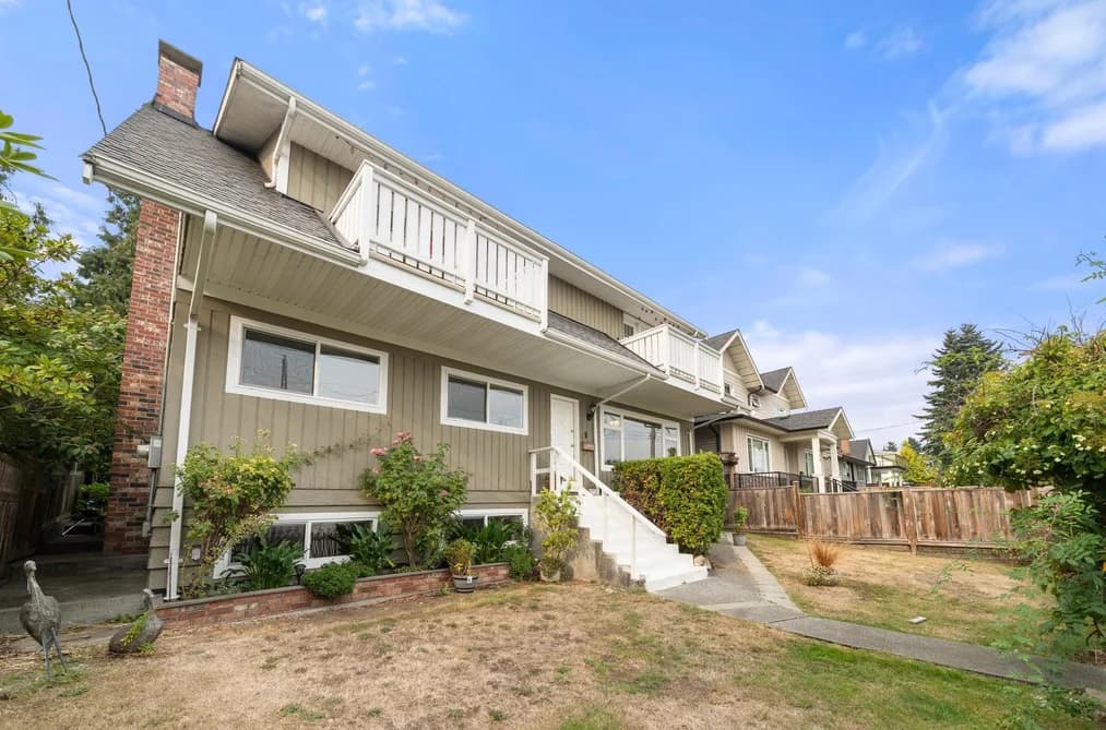 462 E 4TH STREET, North Vancouver, BC — Residential for Sale - Main Photo