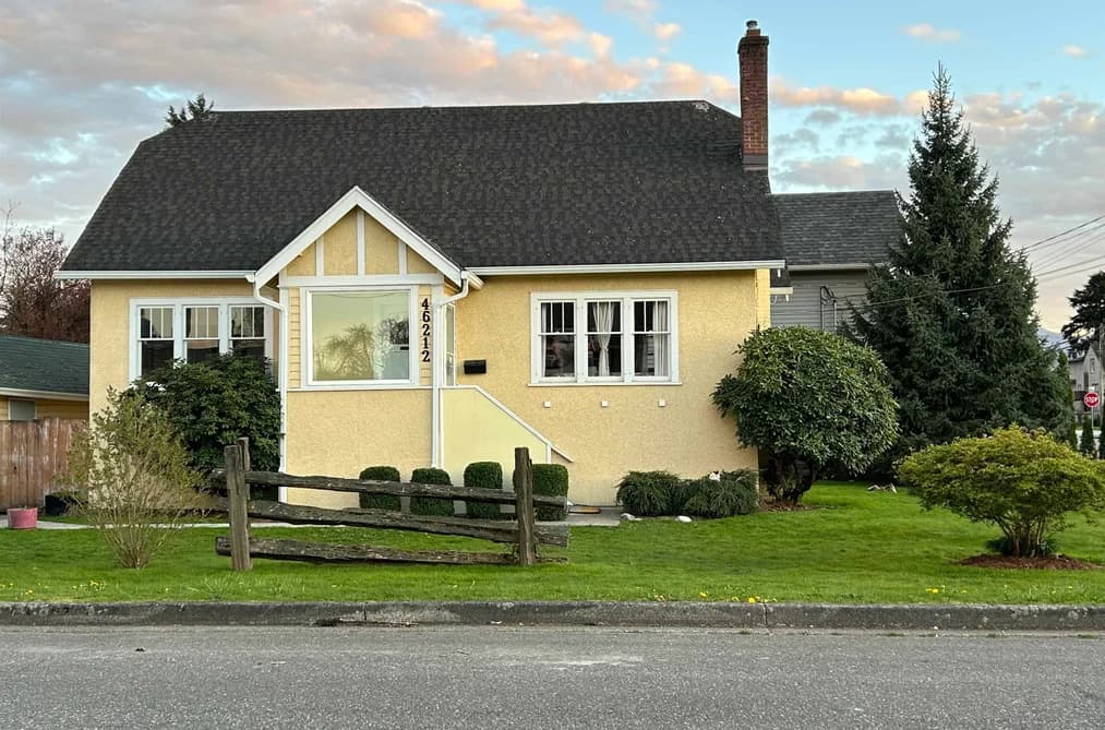 46212 GORE AVENUE, Chilliwack, BC — Residential for Sale - Photo 2