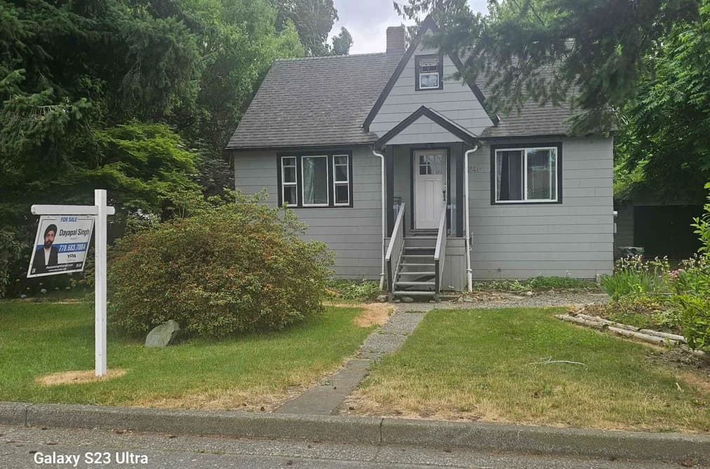 46240 GORE AVENUE, Chilliwack, BC — Residential for Sale - Photo 2