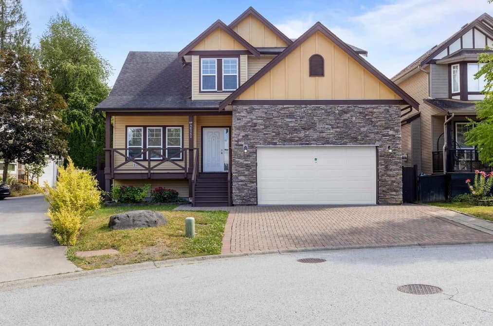 46242 KERMODE CRESCENT, Chilliwack, BC — Residential for Sale - Main Photo