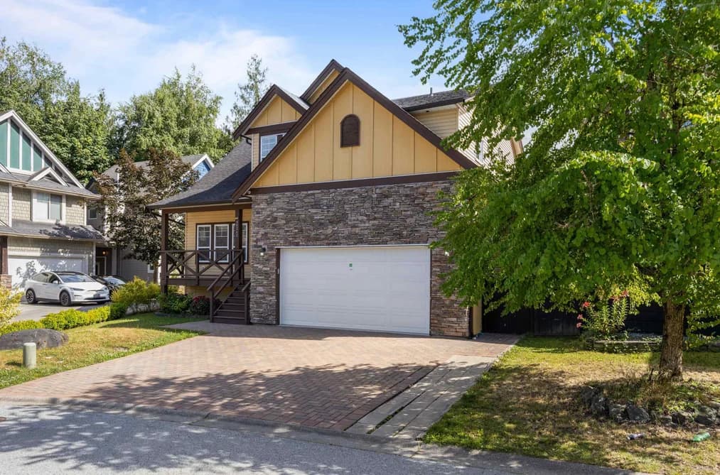 46242 KERMODE CRESCENT, Chilliwack, BC — Residential for Sale - Photo 2