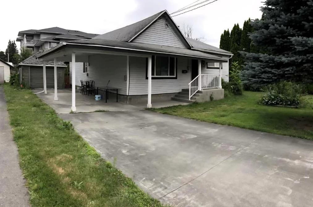 46249 SECOND AVENUE, Chilliwack, BC — Residential for Sale - Main Photo