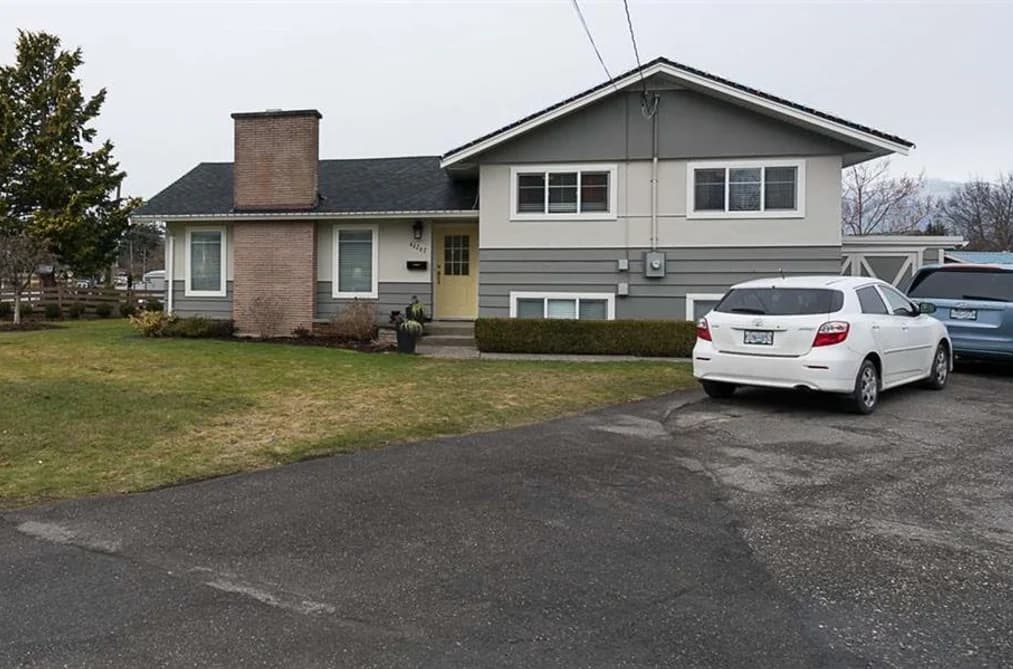 46267 BROOKS AVENUE, Chilliwack, BC — Residential for Sale - Main Photo