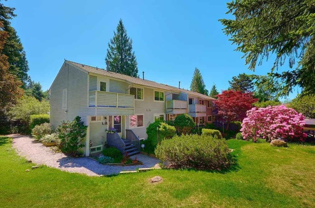 4627 HOSKINS ROAD, North Vancouver, BC — Residential for Sale - Main Photo