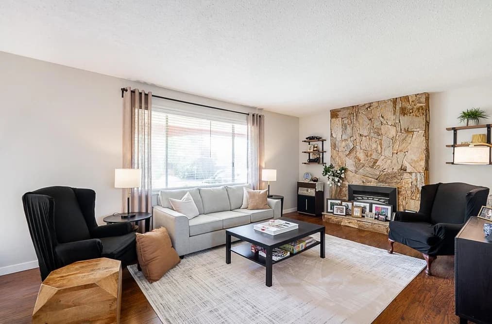 4628 207A STREET, Langley, BC — Residential for Sale - Photo 2