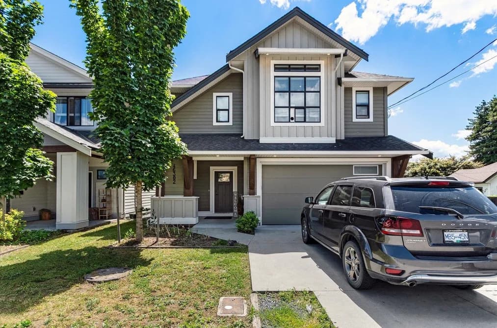 46302 RIVERSIDE DRIVE, Chilliwack, BC — Residential for Sale - Main Photo
