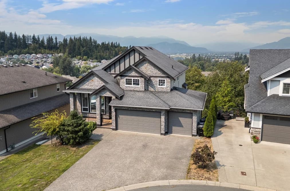 46307 TOURNIER PLACE, Chilliwack, BC — Residential for Sale - Main Photo