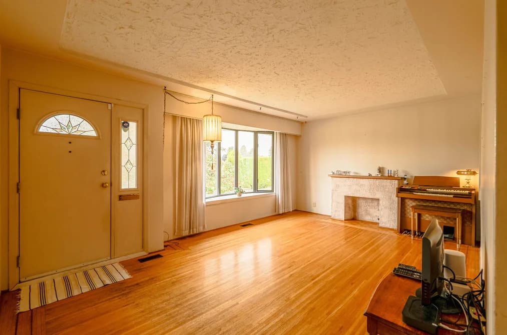 4638 ROYAL OAK AVENUE, Burnaby, BC — Residential for Sale - Main Photo