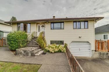 House for sale at 4638 Royal Oak Avenue Burnaby British Columbia - MLS: R3124786