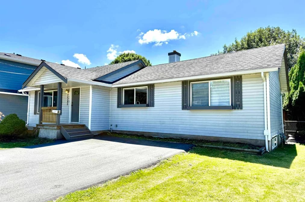 46382 STEVENSON ROAD, Sardis, BC — Residential for Sale - Photo 2