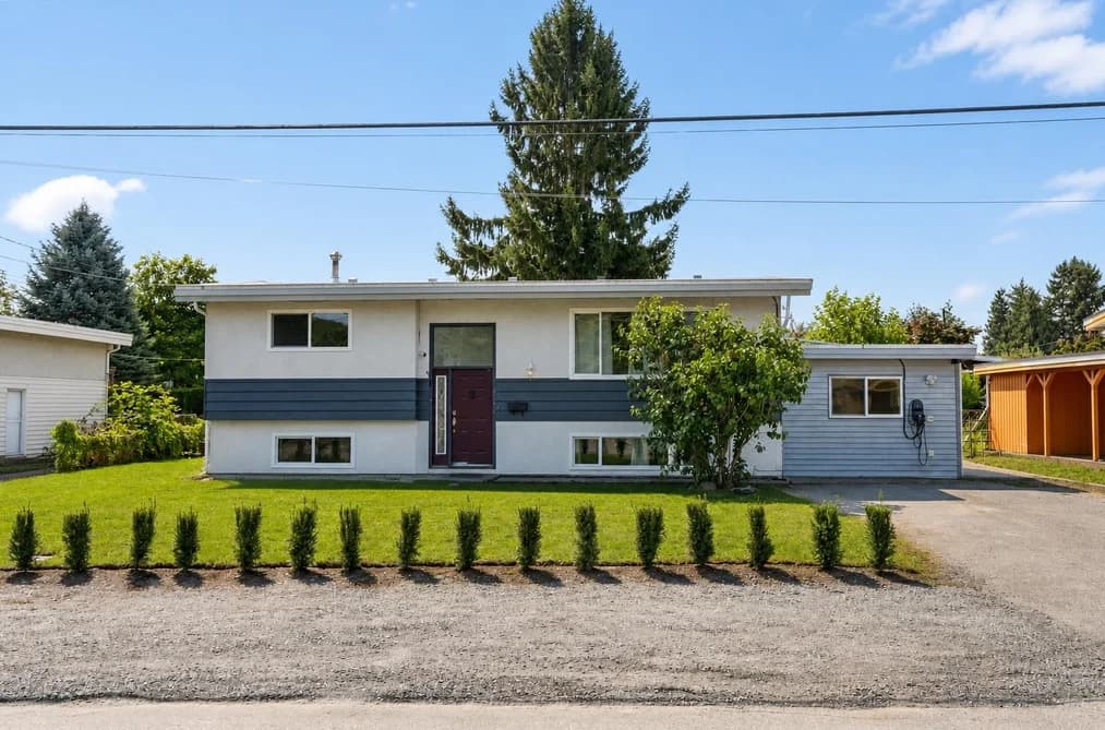 46396 STRATHCONA ROAD, Chilliwack, BC — Residential for Sale - Photo 2