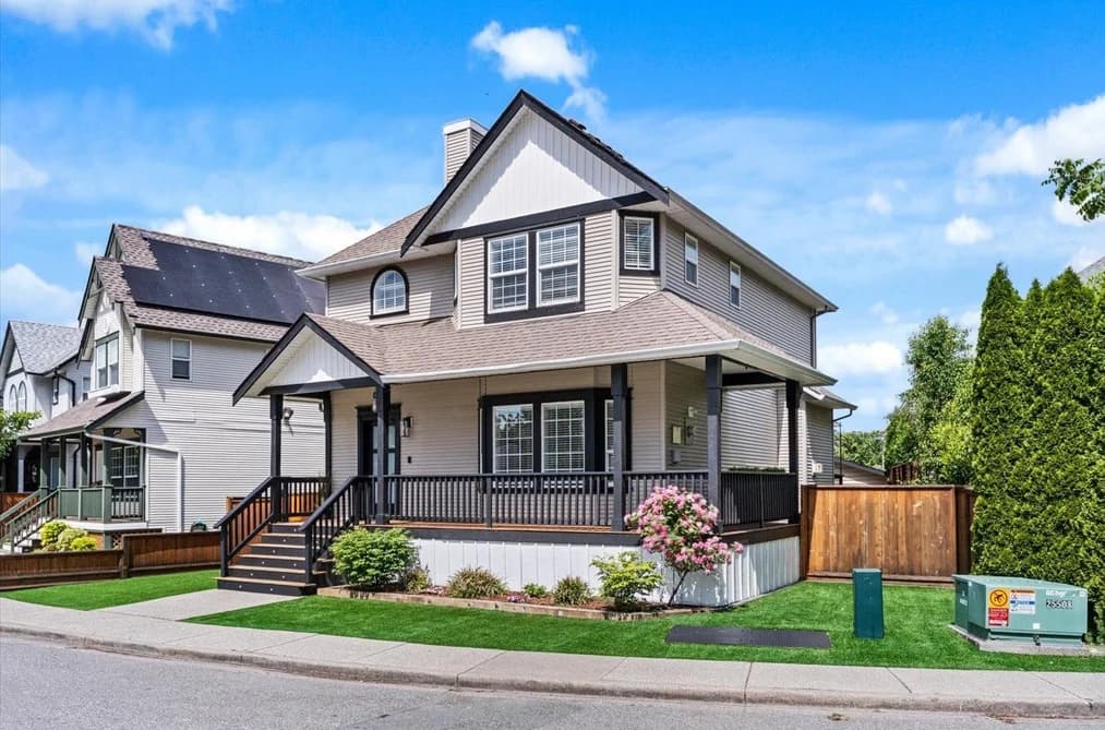 46409 BEDFORD PARKWAY, Chilliwack, BC — Residential for Sale - Photo 2