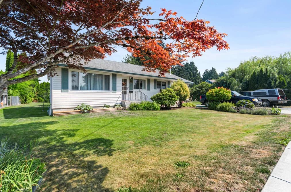46439 STRATHCONA ROAD, Chilliwack, BC — Residential for Sale - Photo 2
